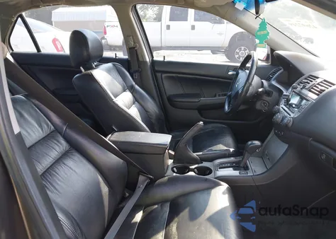 2006 Honda Accord 2.4 Ex из США, поврежденный, VIN 1HGCM56836A165248